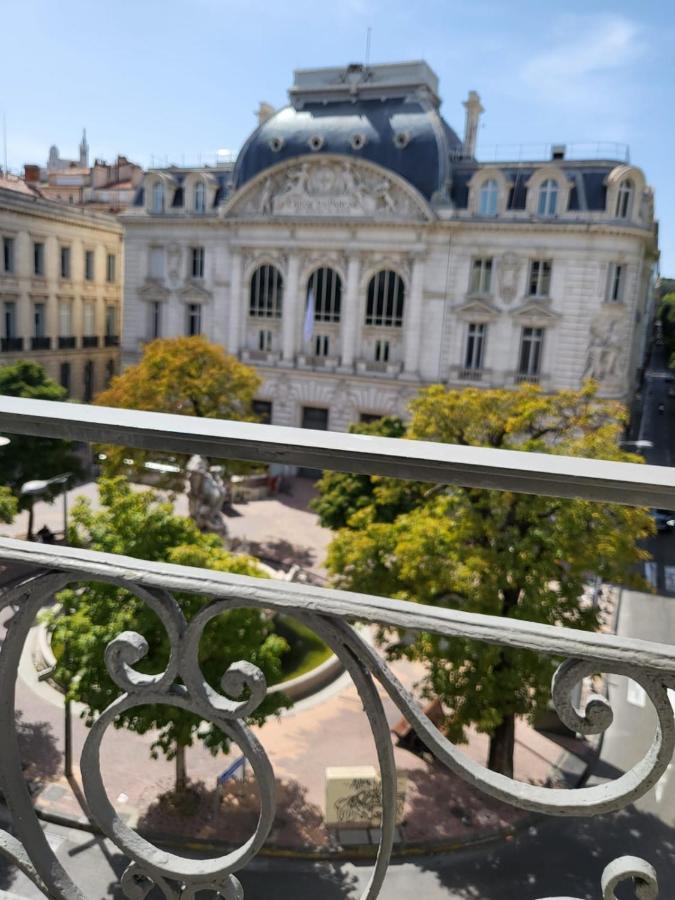 Logement Au Coeur De Marseille, Le Stassi 外观 照片